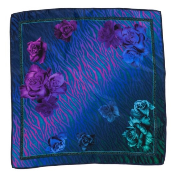 Roberto Cavalli Silk Animalier Scarf - Picture 2 of 9